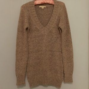 Women’s Forever 21 Long V-Neck Sweater